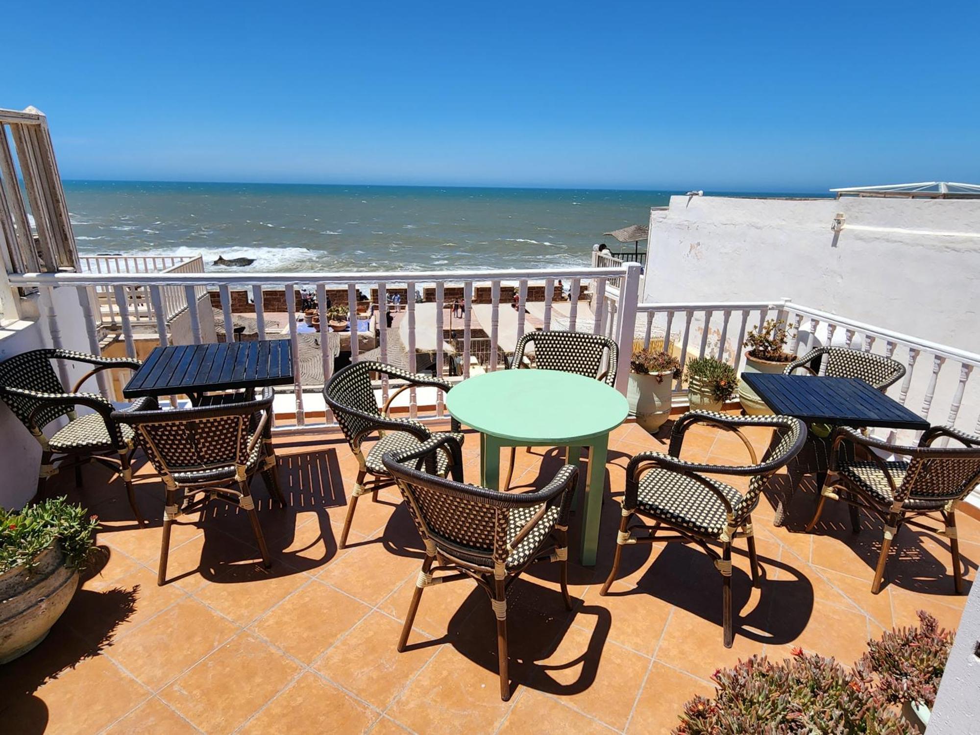 Dar Adul Hotel Есувейра Екстериор снимка